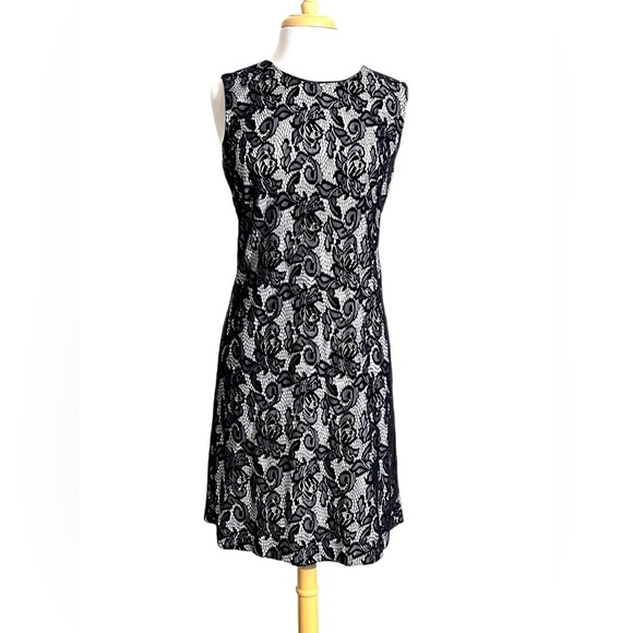 Karl Lagerfeld Black and White Knee Length Classy Lace Floral Dress Size 12 - Picture 1 of 11